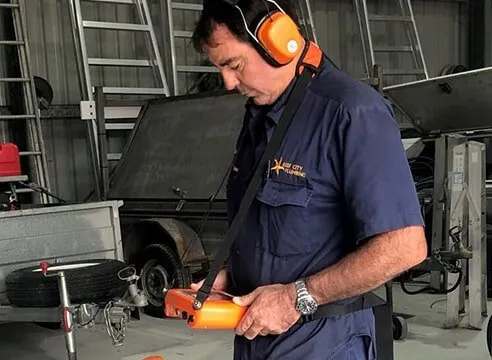 Plumber in Gladstone