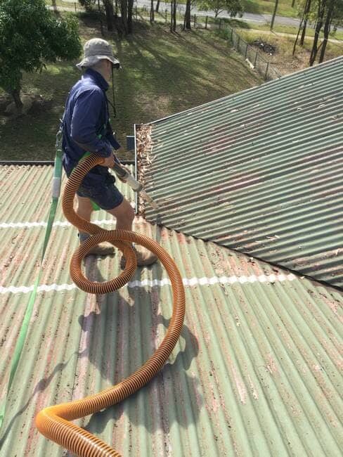 Gutter cleaning Gladstone